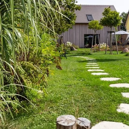 3 * הוירסוורדה